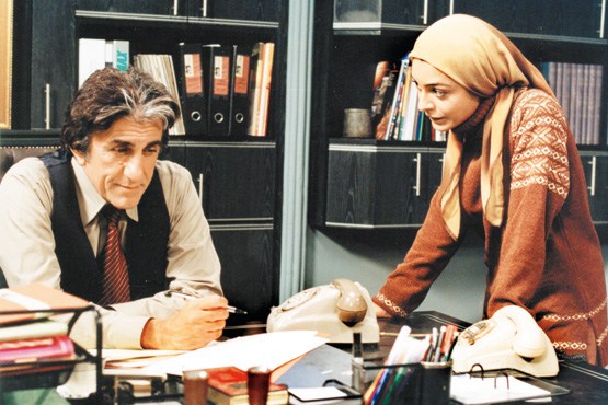 پرونده:یک مشت پر عقاب ۴.jpg