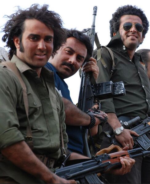 پرونده:روز سوم ۳.jpg